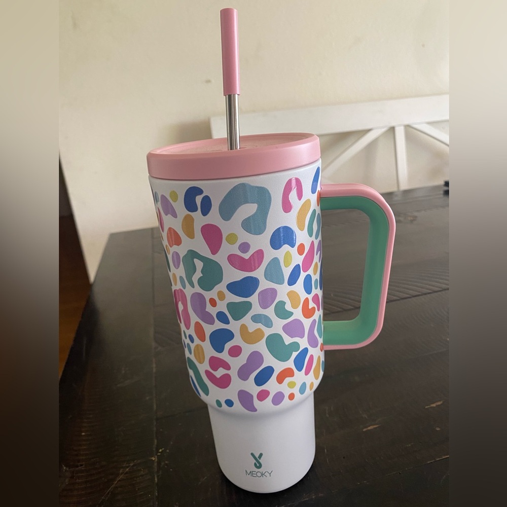 Meoky 40 oz Tumbler